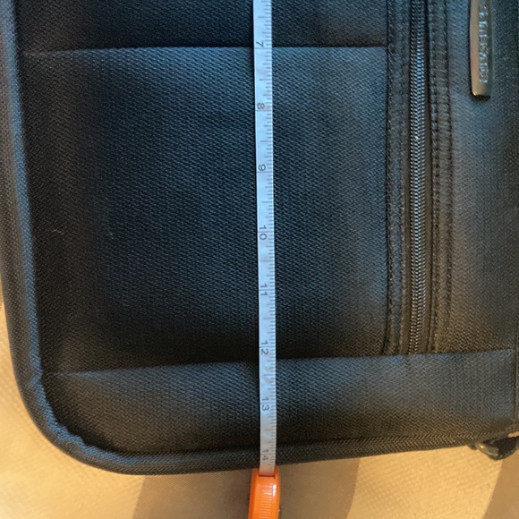 Black Computer Case - Picture 6 of 7